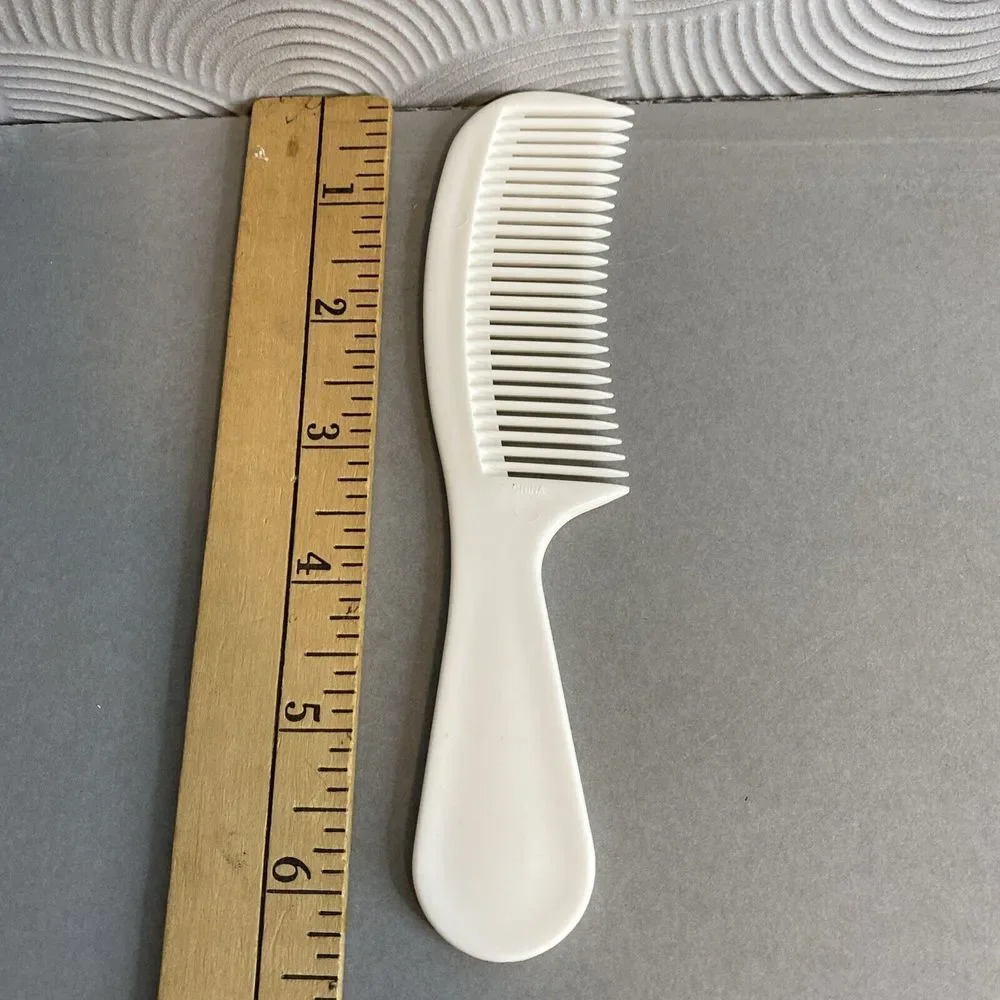 Vintage Estee Lauder Comb‎ Plastic 6 1/2